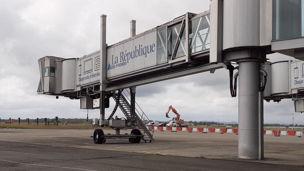 Travaux d'amélioration des chaussées aéronautiques 
